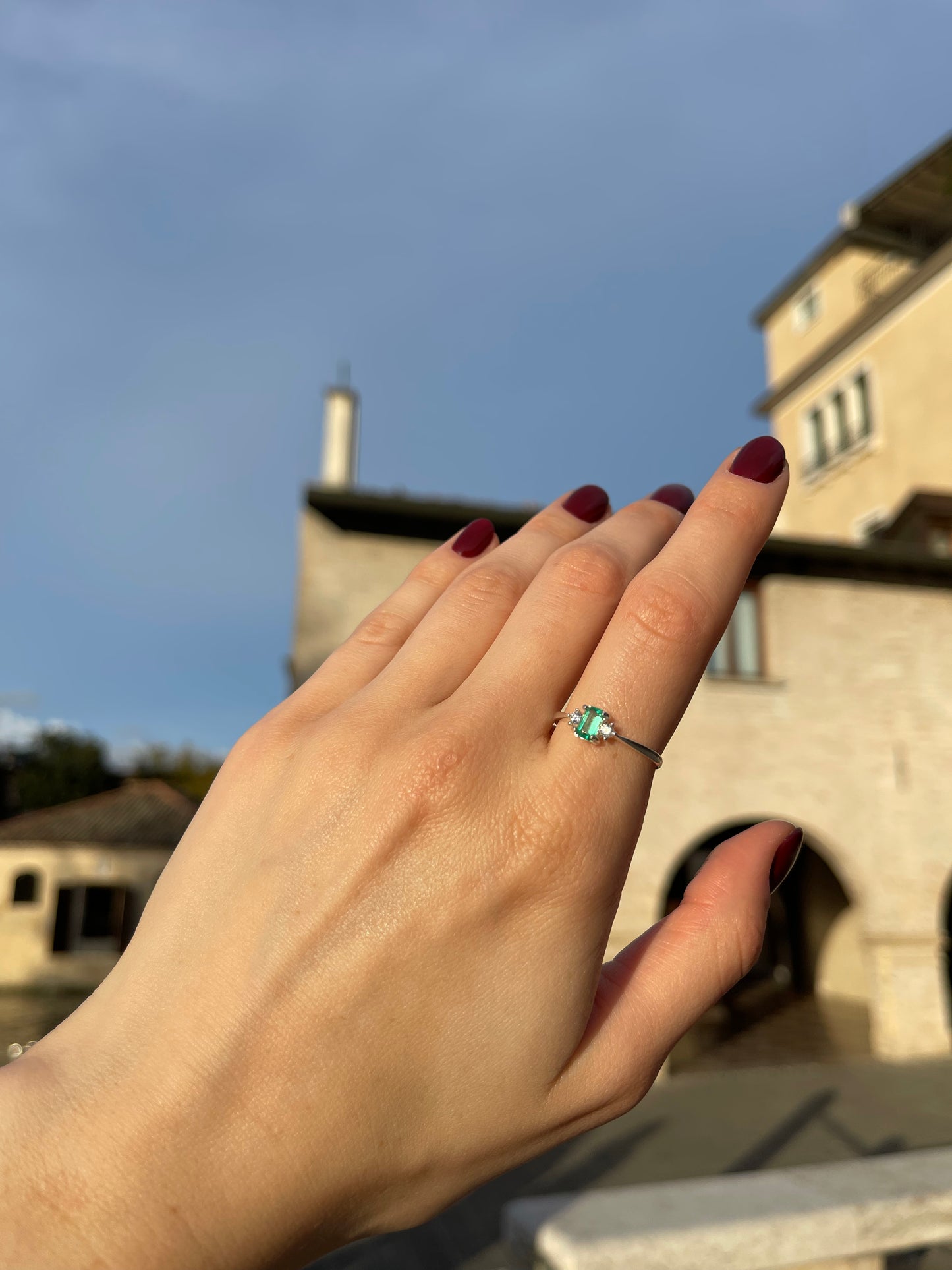 Dainty Emerald Ring