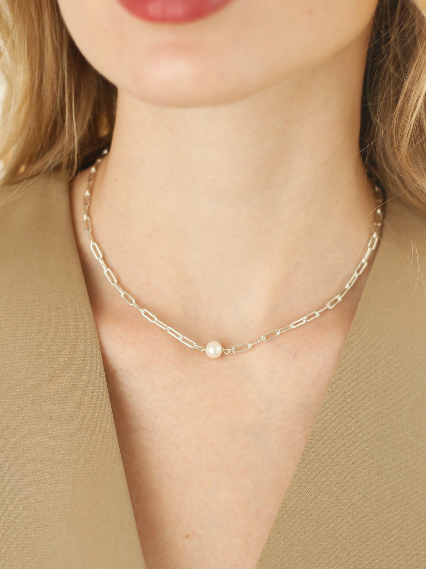 Chunky Paperclip Pearl Necklace