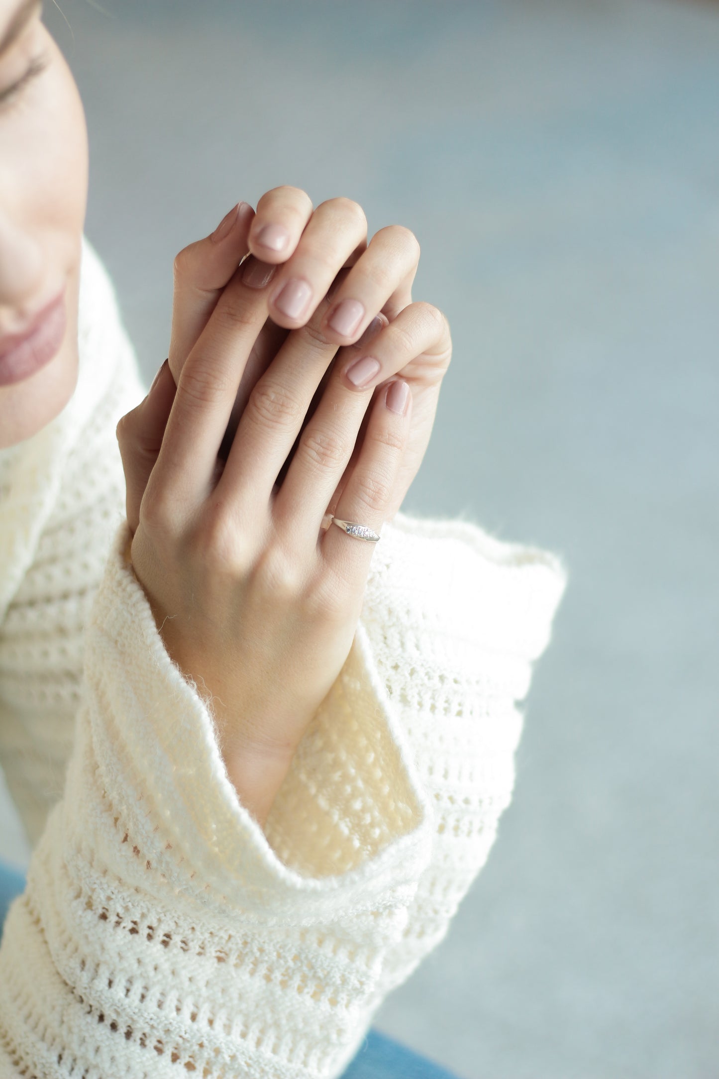 Oyster Slim Signet Ring